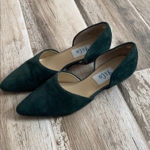 9 & Co Green suede flats, size 6